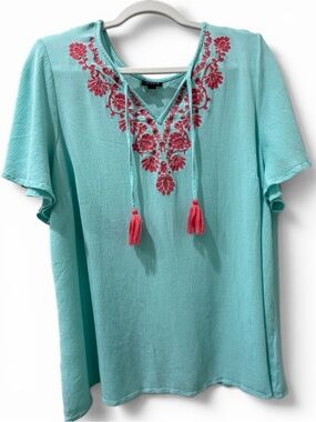 Torrid Size 2 Aqua Embroidered Tassel Tie Top